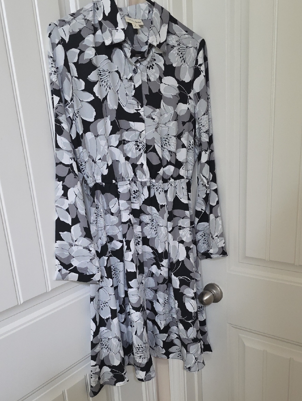 Maison Jules Black & White Floral Long-Sleeve Shirt Dress